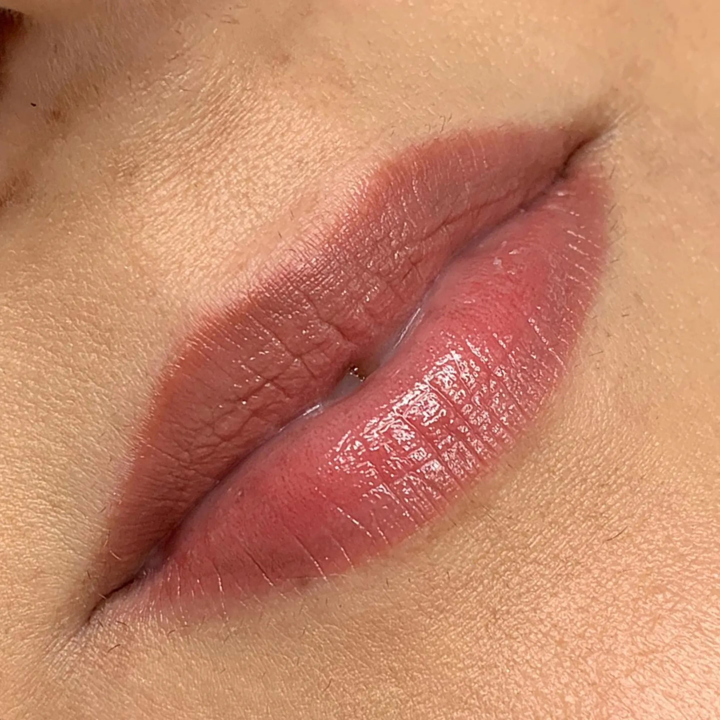 pain relief lip tattoo